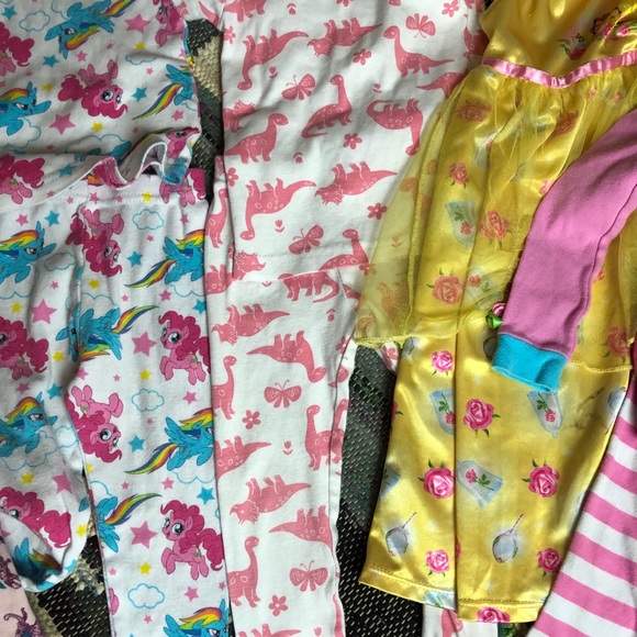 Toddler PJ’s - Picture 5 of 6